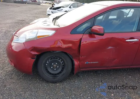 2015 Nissan Leaf S из США, поврежденный, VIN 1N4AZ0CP2FC307475